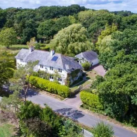 Seaside Spacious Cosy Cottage On The Edge Of The New Forest Lymington Exterior photo